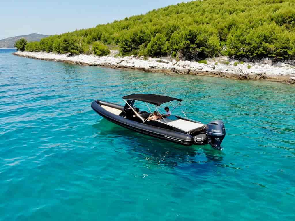 Boat picture 14