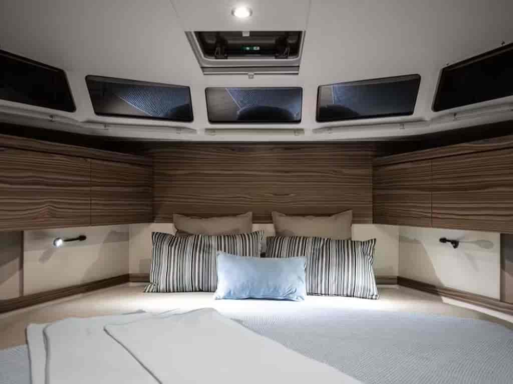 Boat picture 9
