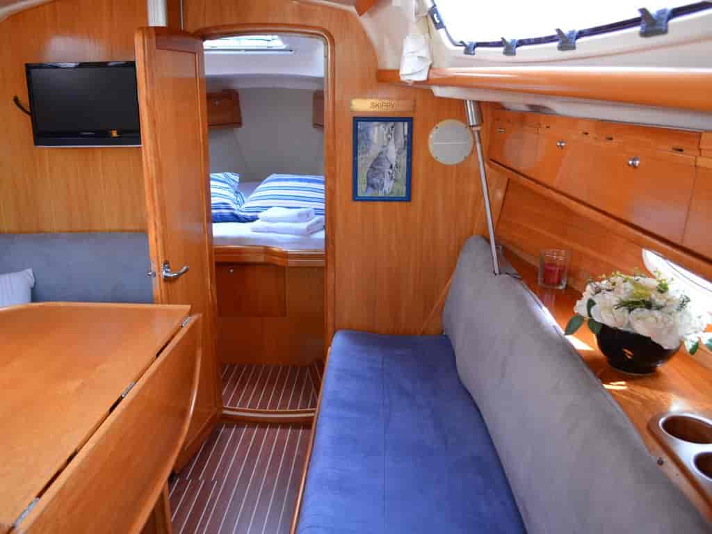 Boat picture 9