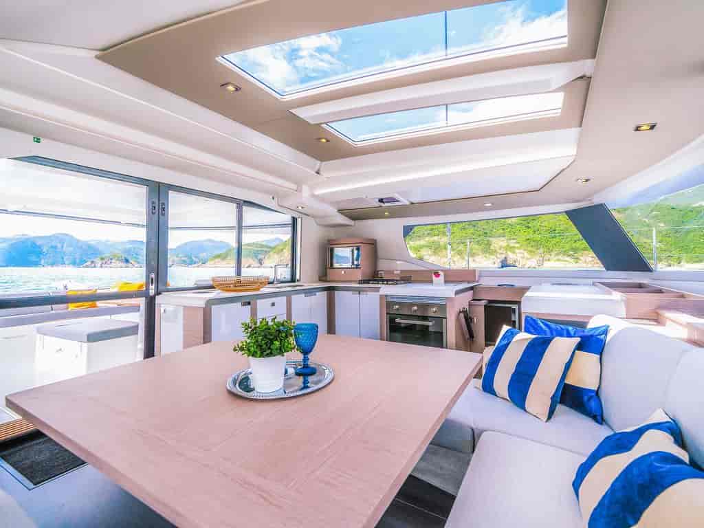 Boat picture 12