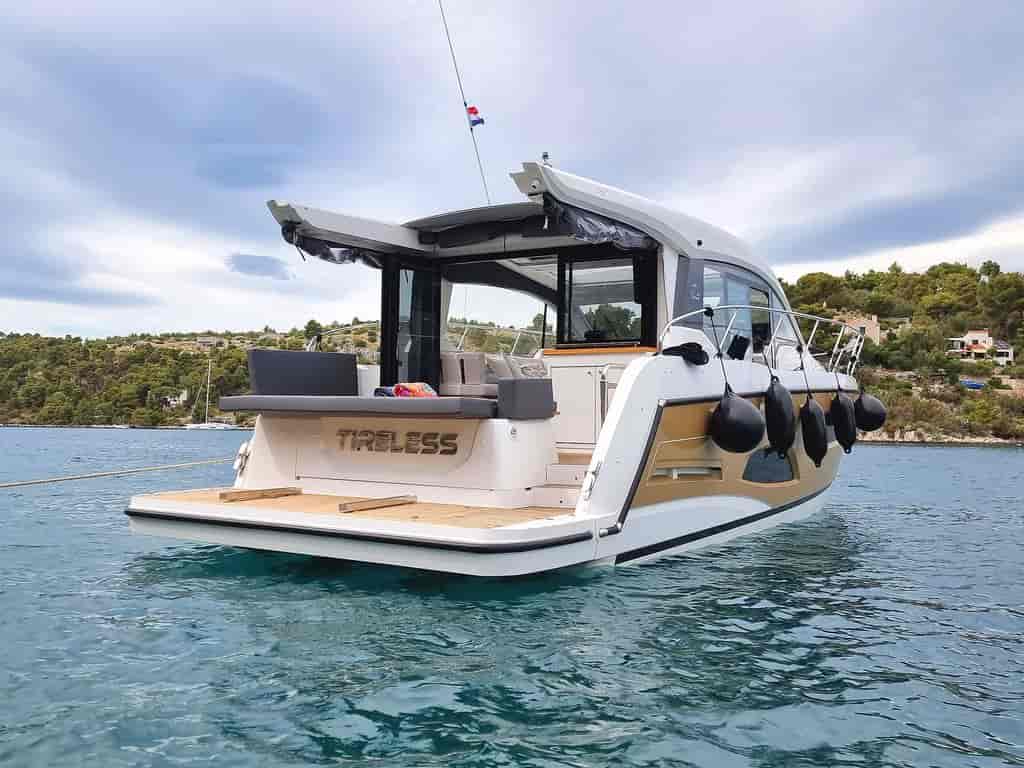 Boat picture 4