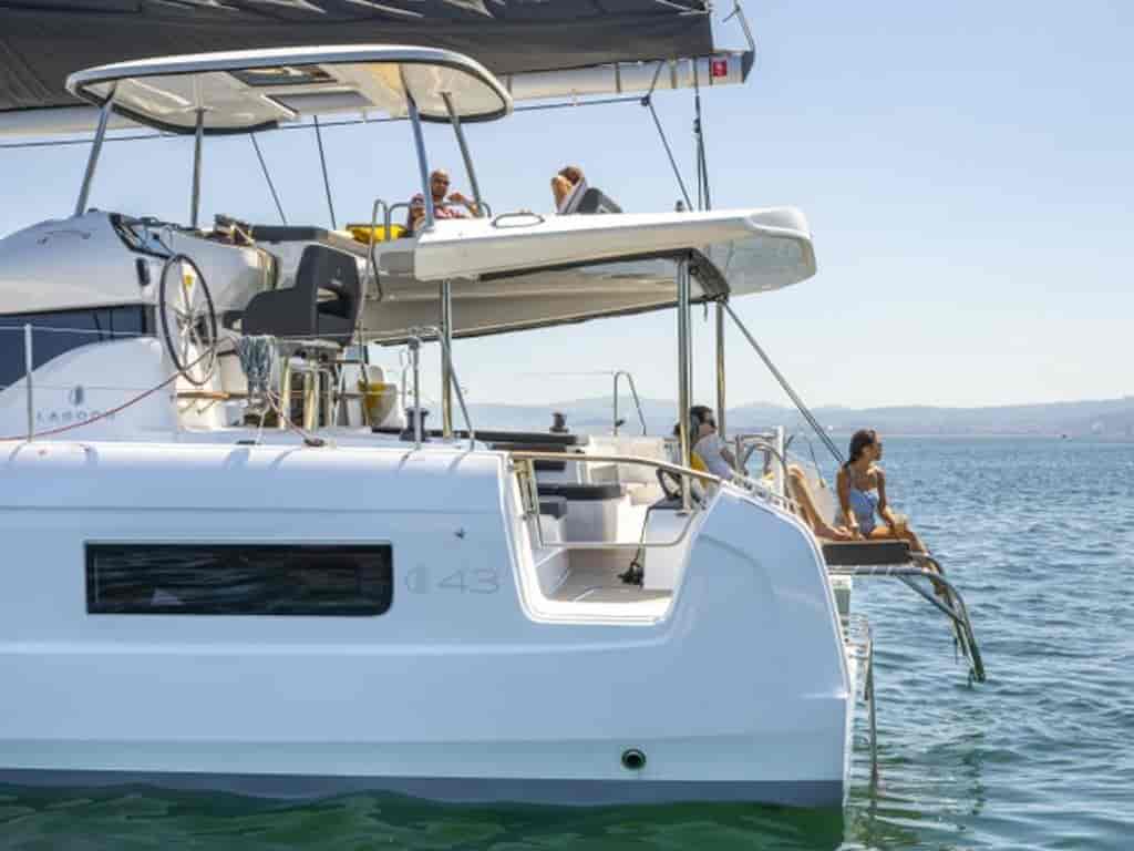 Boat picture 9