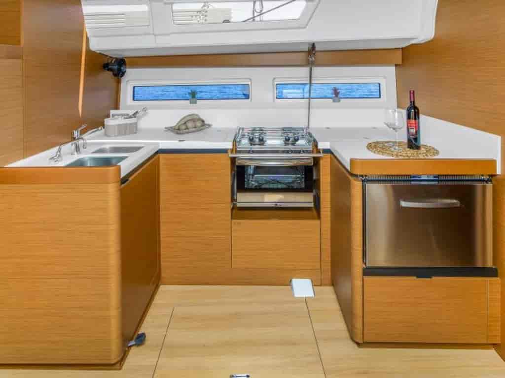 Boat picture 15