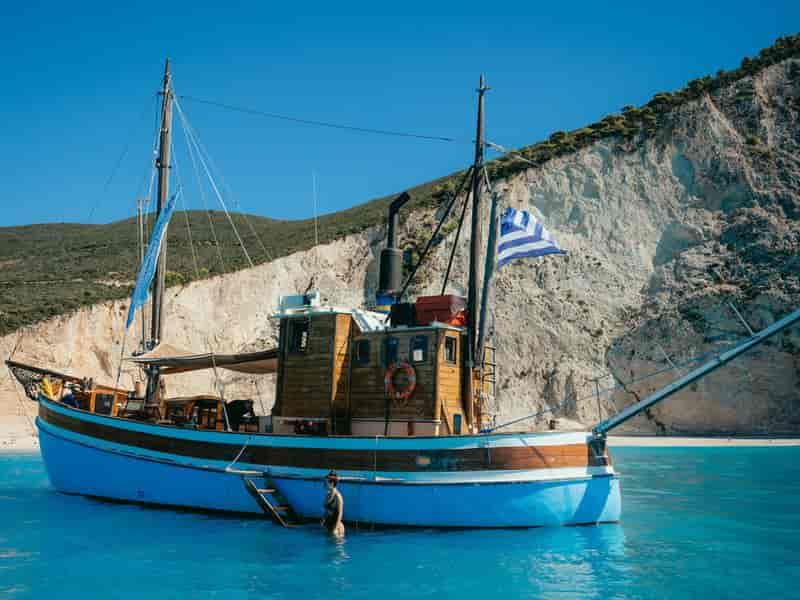 Boat picture 1
