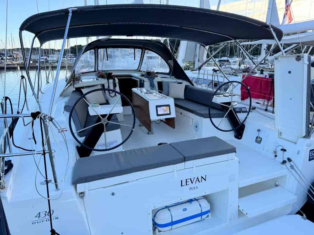 Boat picture 10