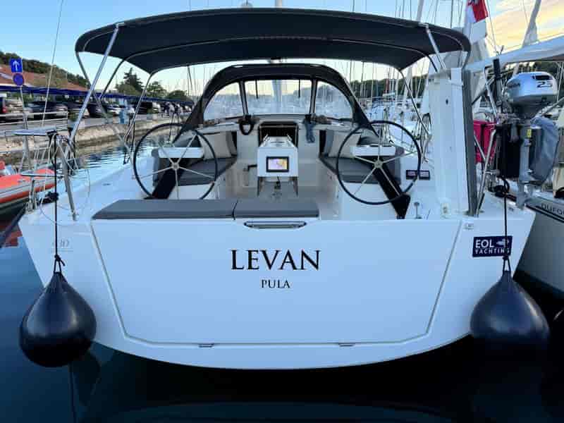 Boat picture 1