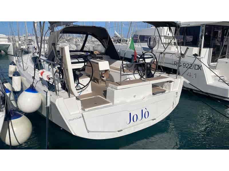 Photo of undefined, image 1 of 3