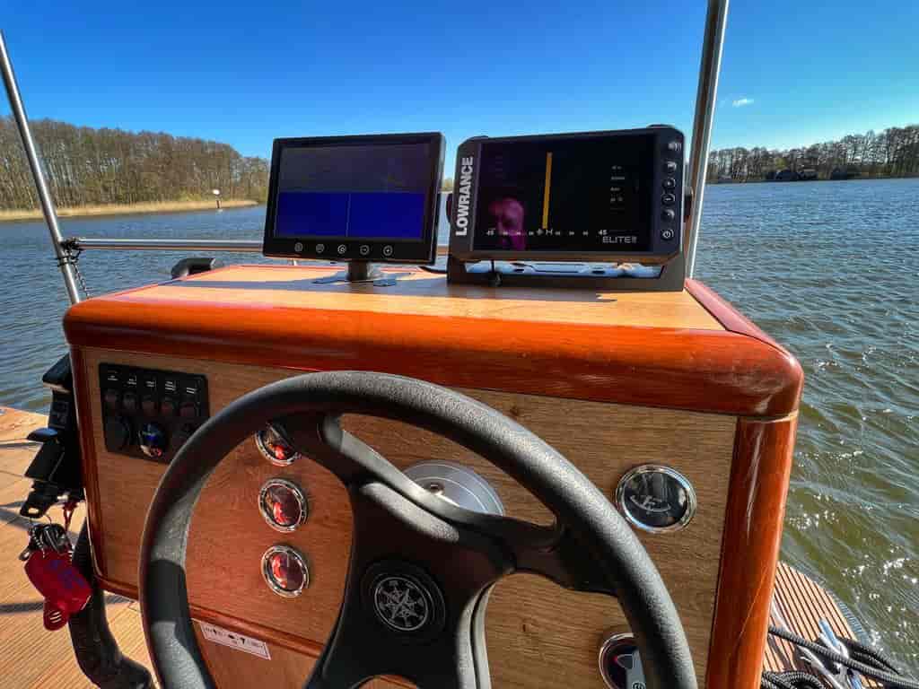 Boat picture 14