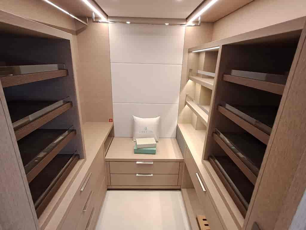 Boat picture 15