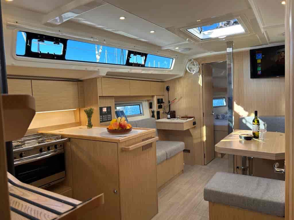 Boat picture 16