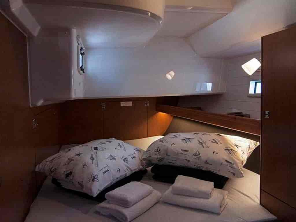 Boat picture 9