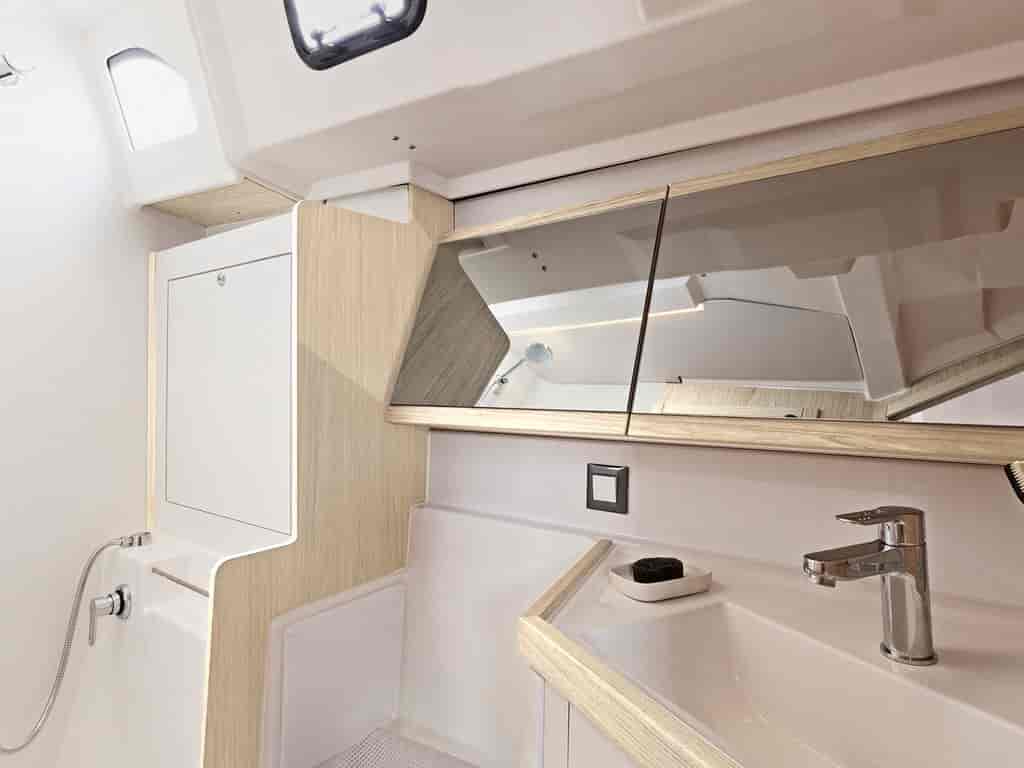 Boat picture 9