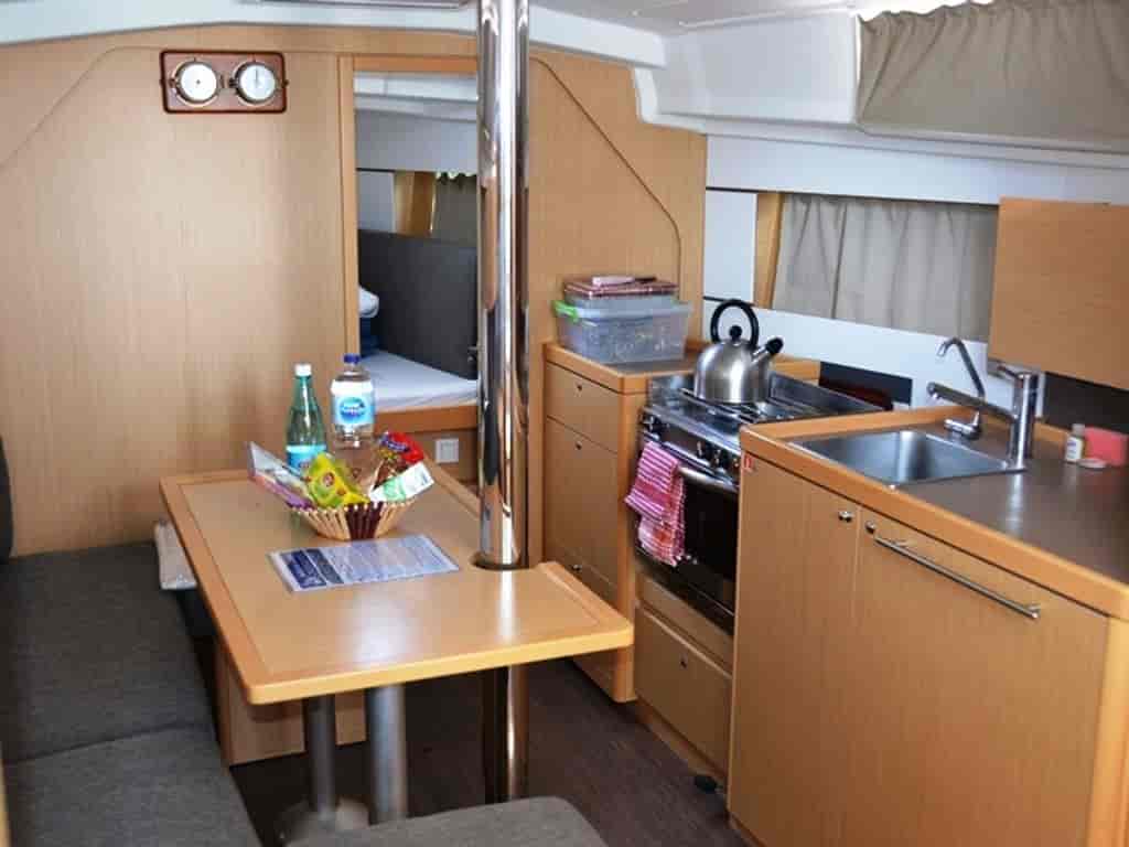 Boat picture 3