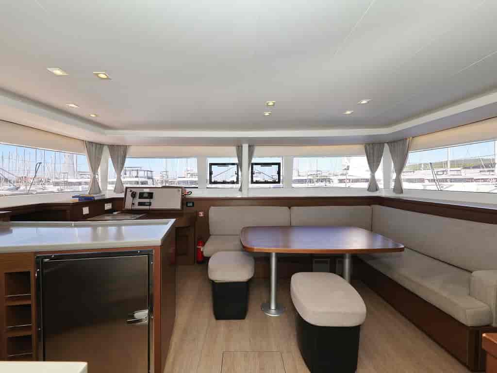 Boat picture 37