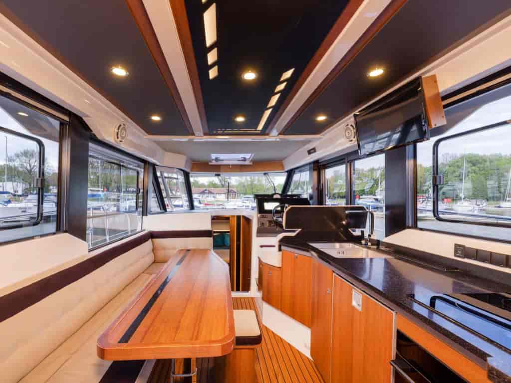Boat picture 18