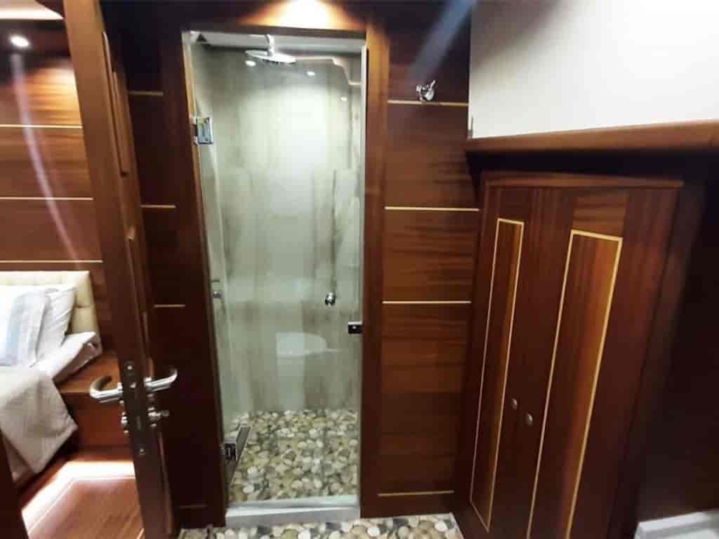 Boat picture 7