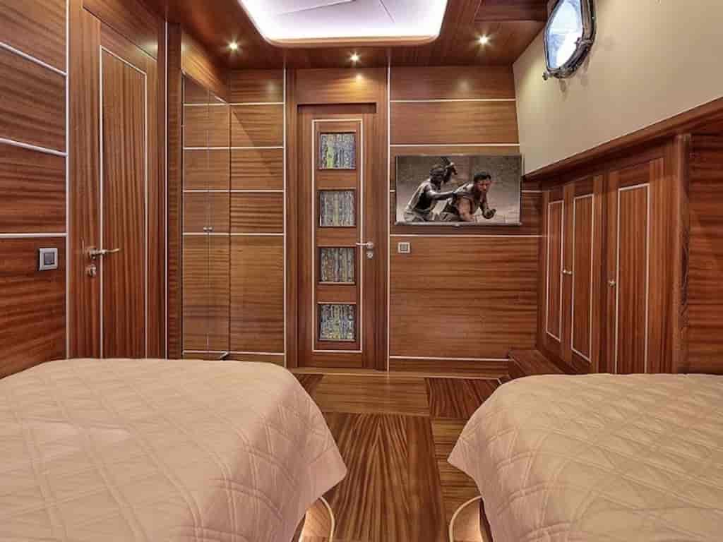 Boat picture 8