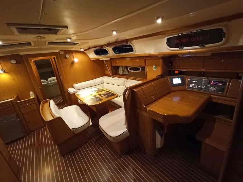 Boat picture 9