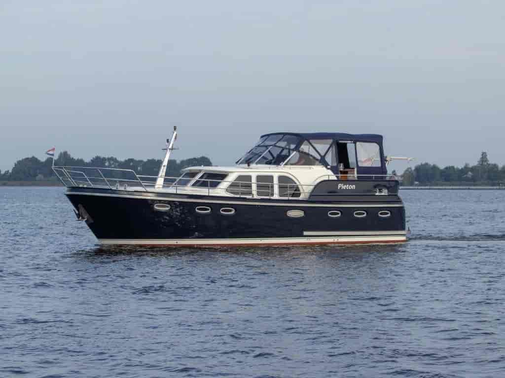 Boat picture 16