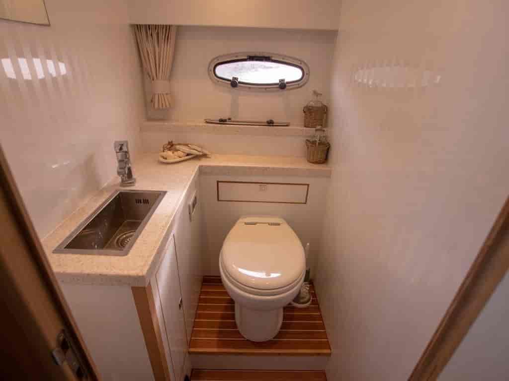 Boat picture 19