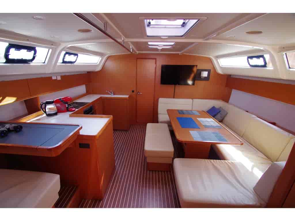 Boat picture 9
