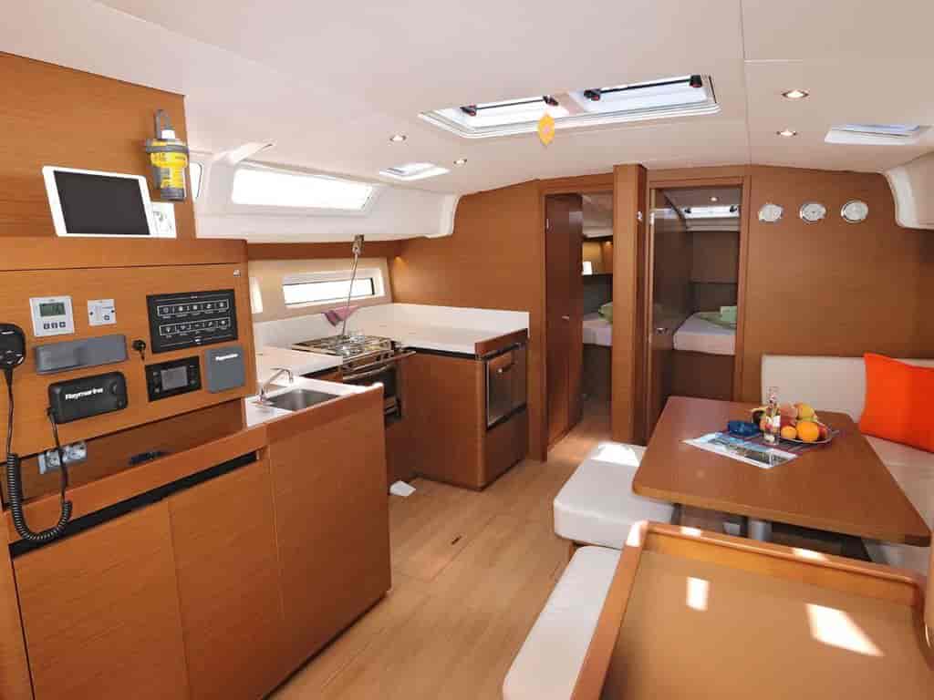 Boat picture 4