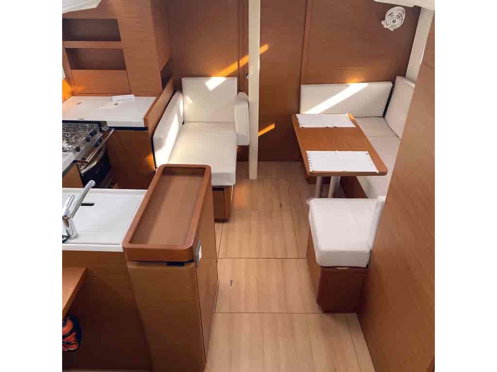 Boat picture 9