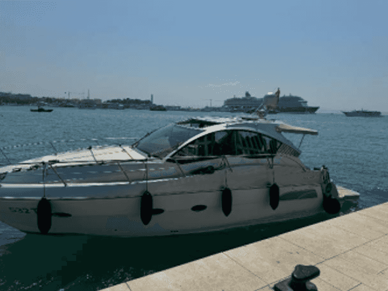 Boat picture 1