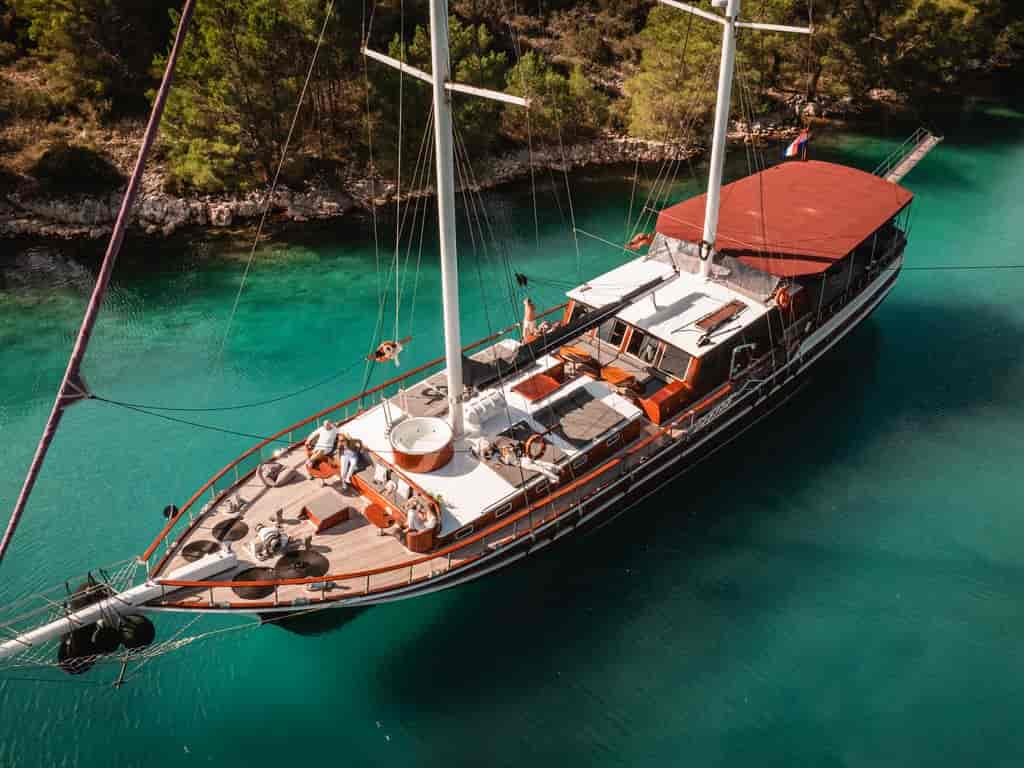 Boat picture 14
