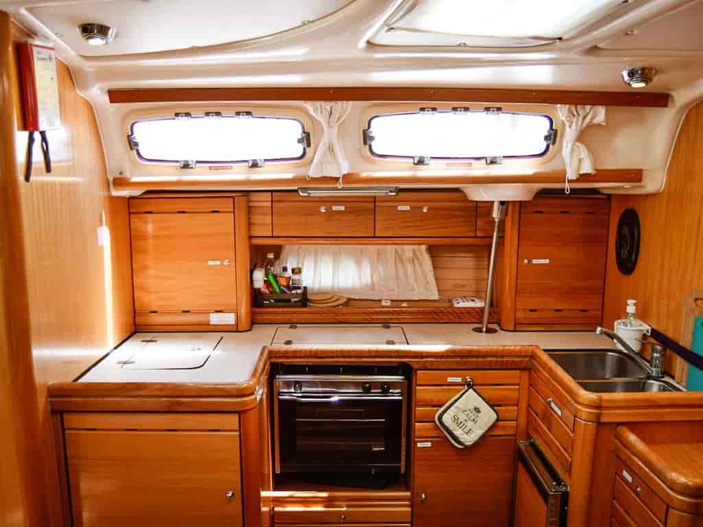 Boat picture 17