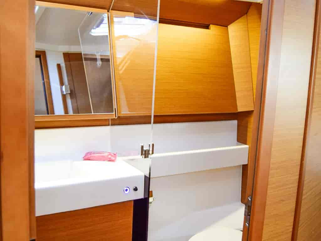 Boat picture 9
