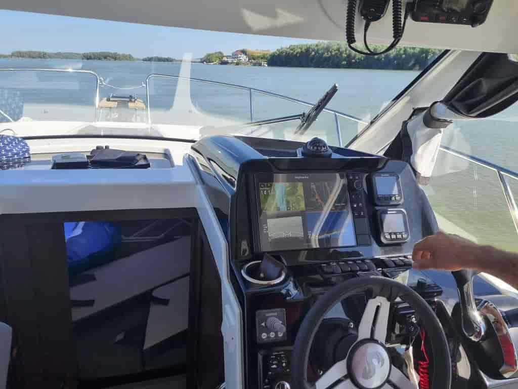 Boat picture 7