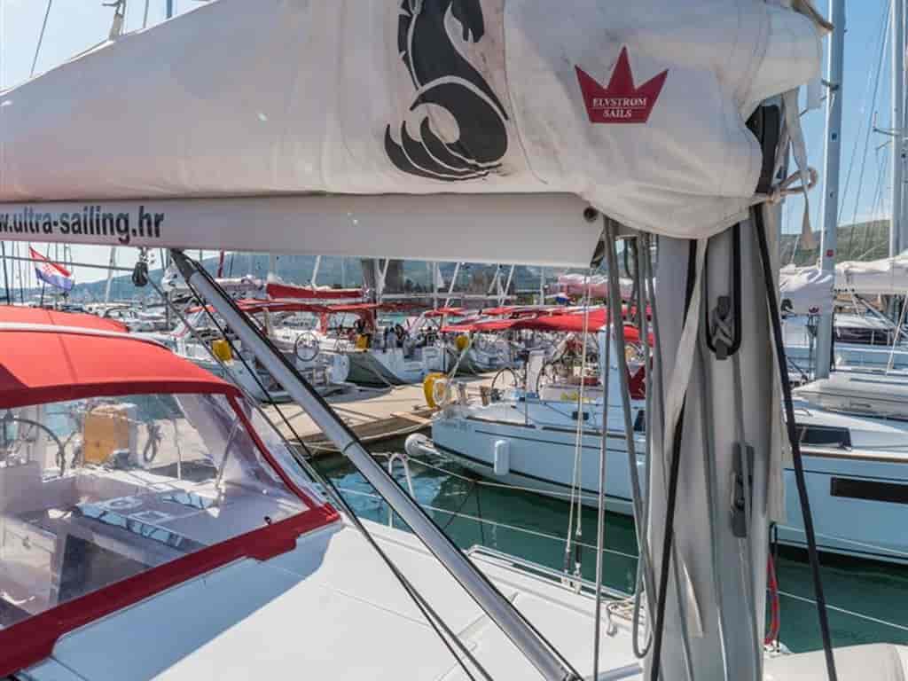 Boat picture 14