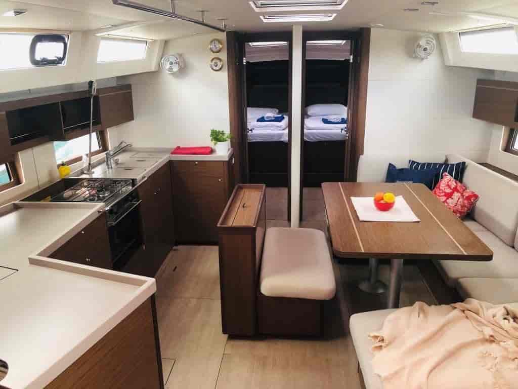 Boat picture 9