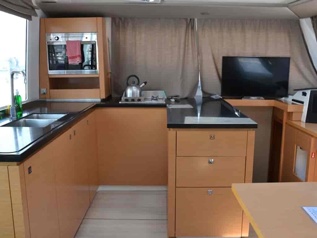 Boat picture 7