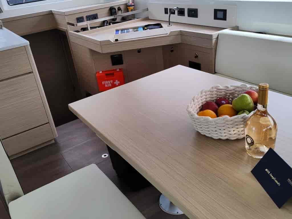 Boat picture 9