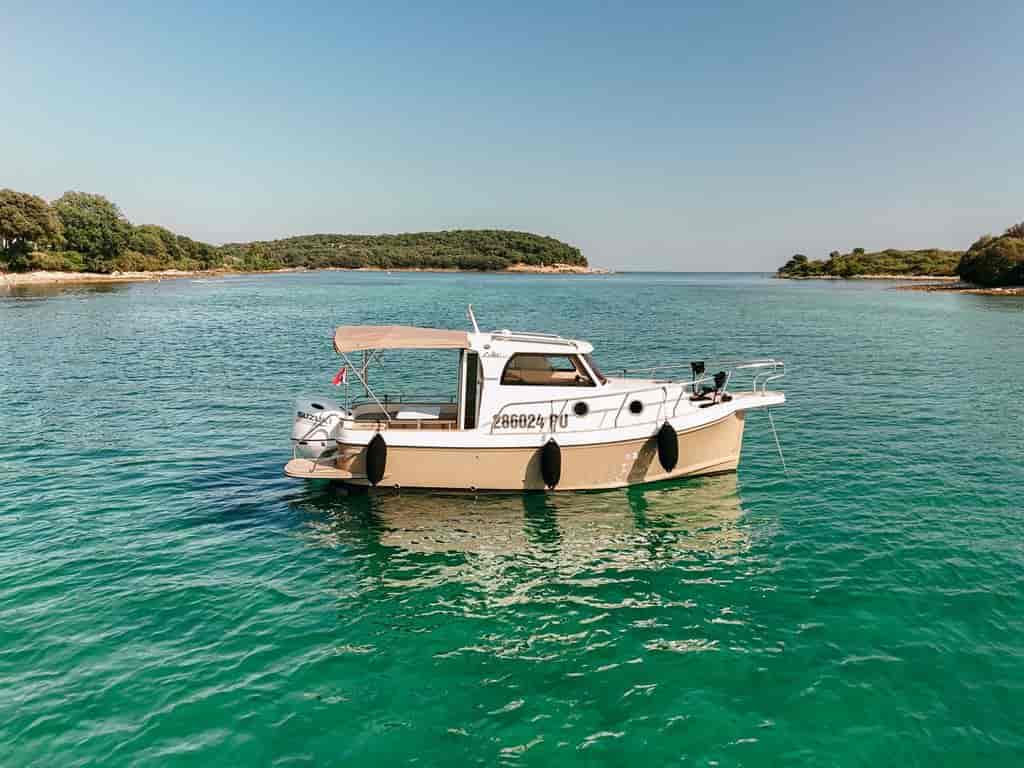 Boat picture 18