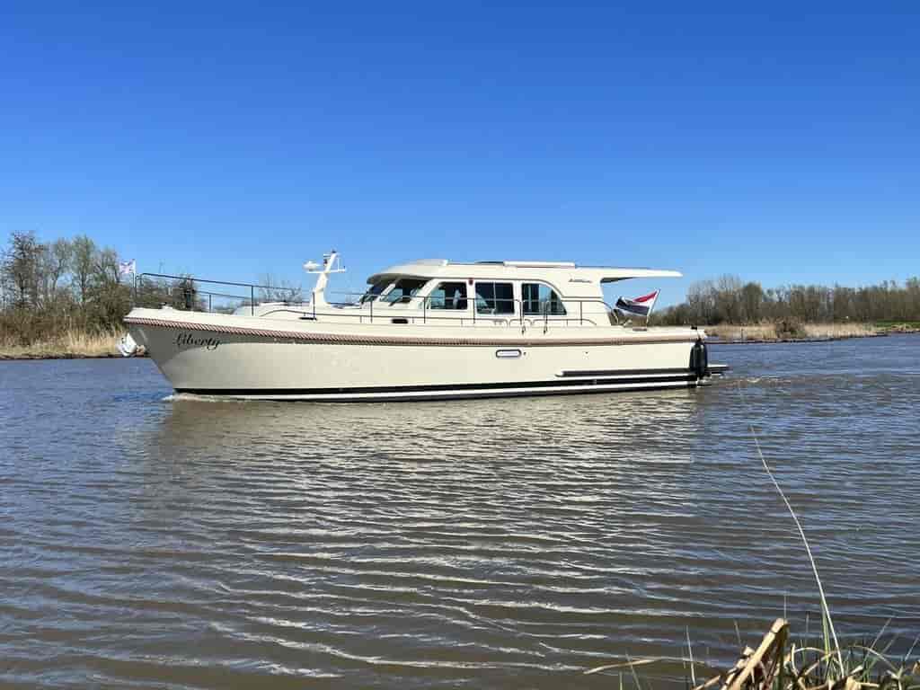 Boat picture 20