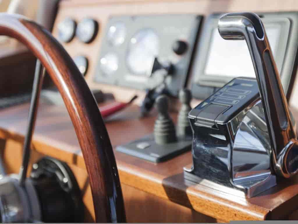 Boat picture 17
