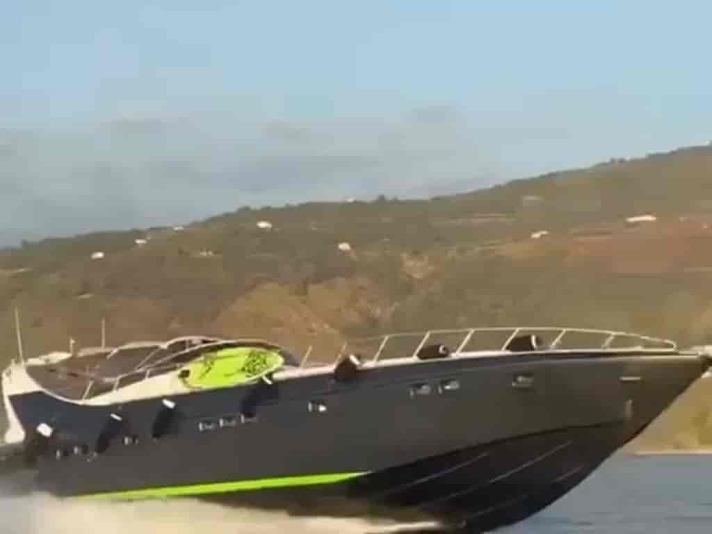 Boat picture 7