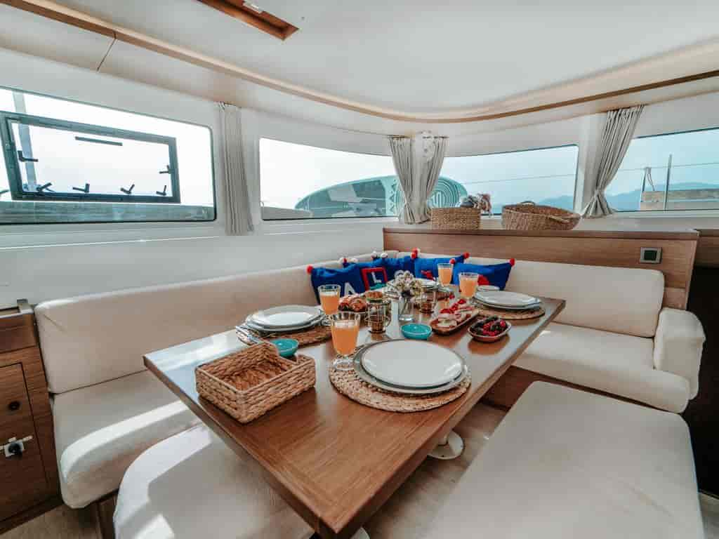 Boat picture 9