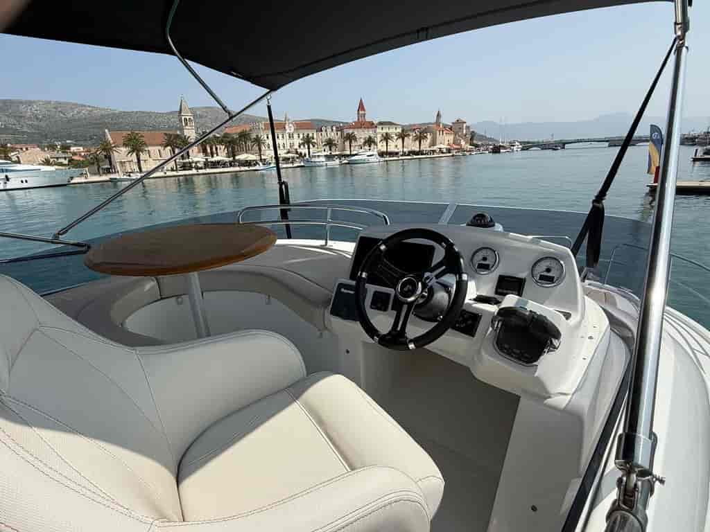 Boat picture 25