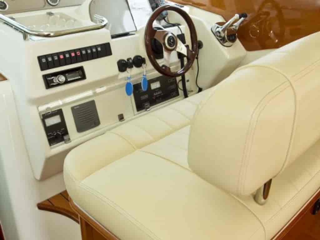 Boat picture 12
