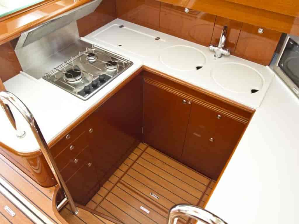 Boat picture 14