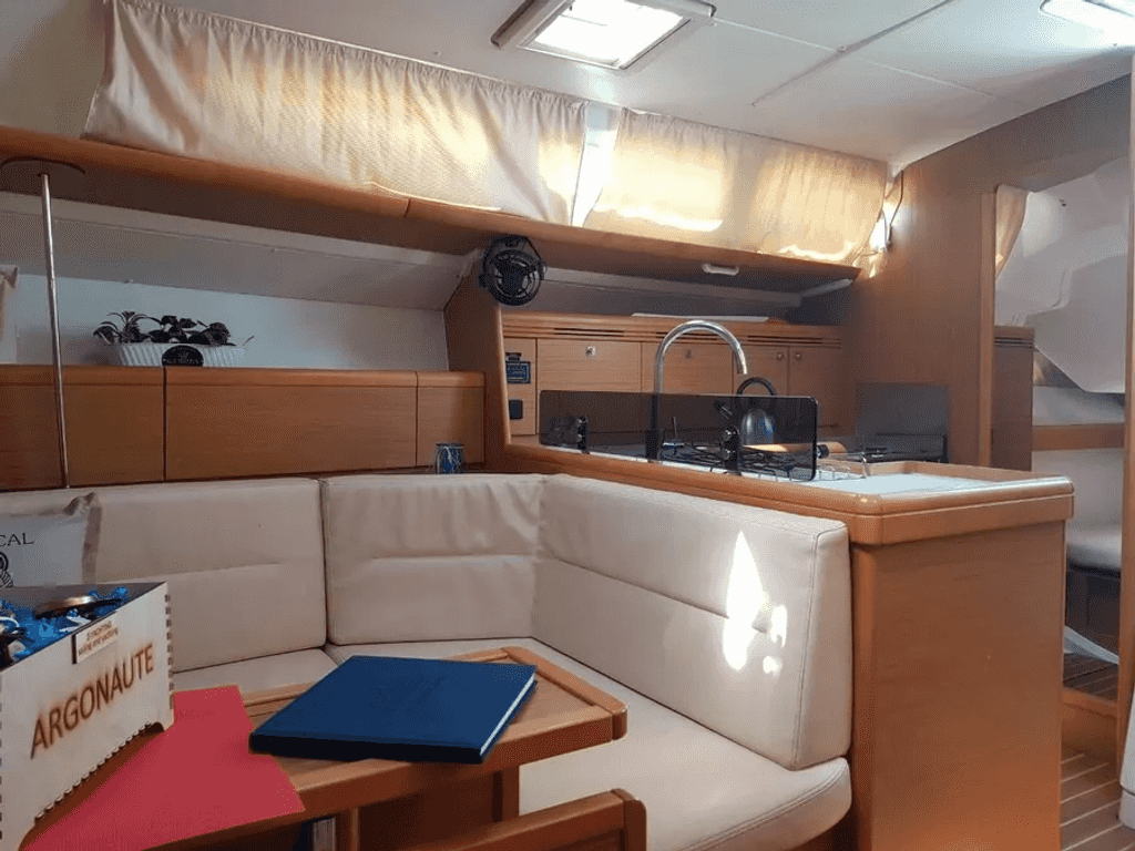 Boat picture 16