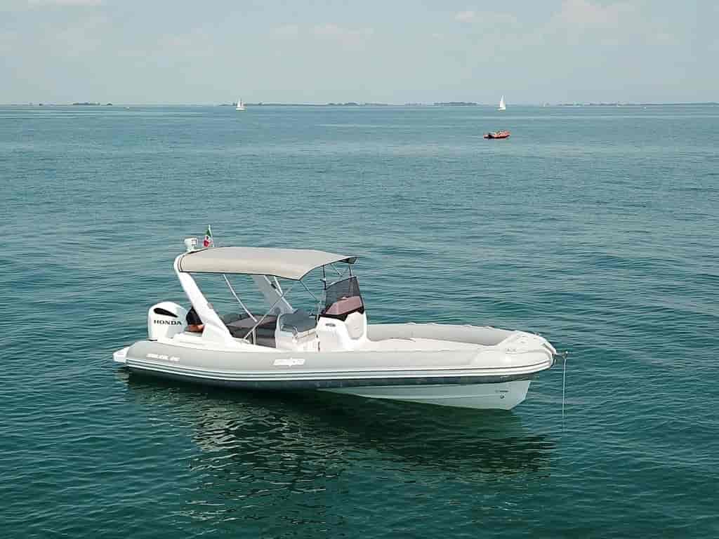 Boat picture 3