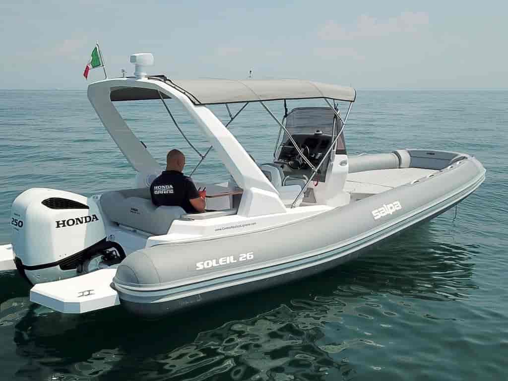 Boat picture 4