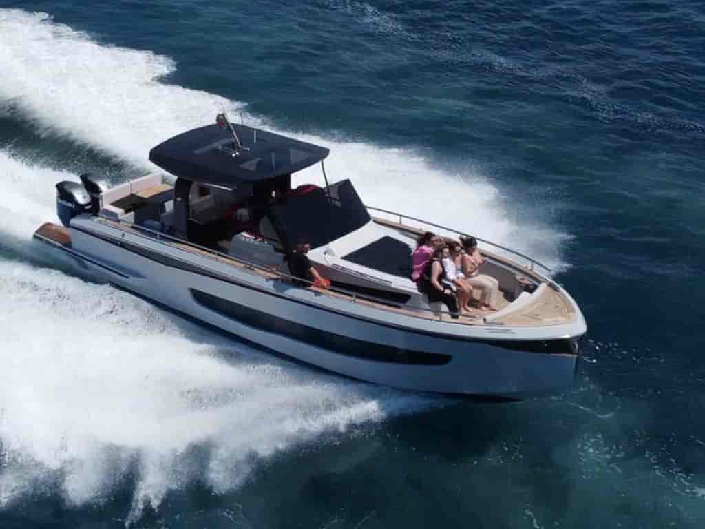 Boat picture 9
