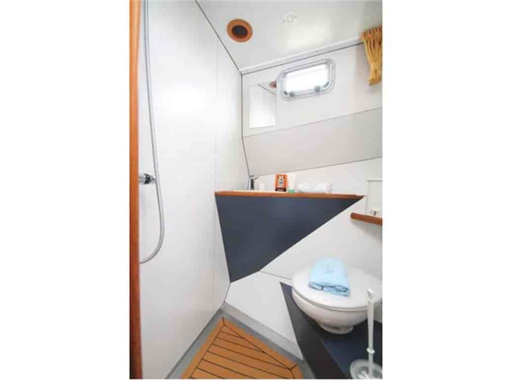 Boat picture 11