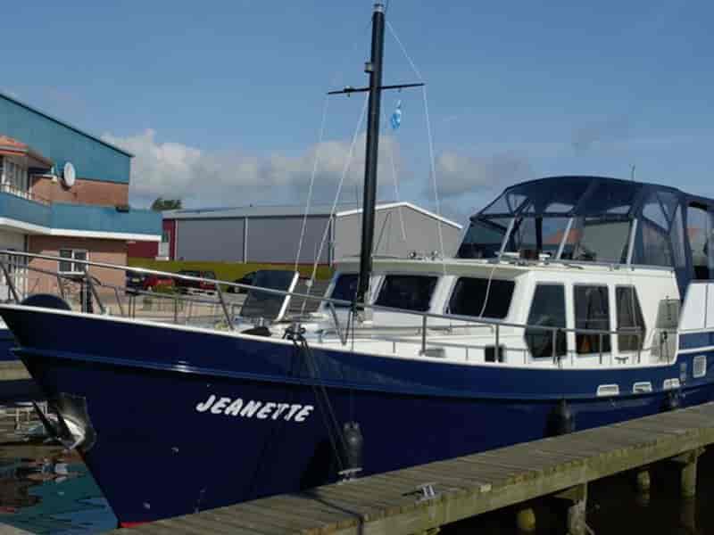 Boat picture 1